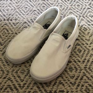 White vans size 5.5 women’s light to moderate wear